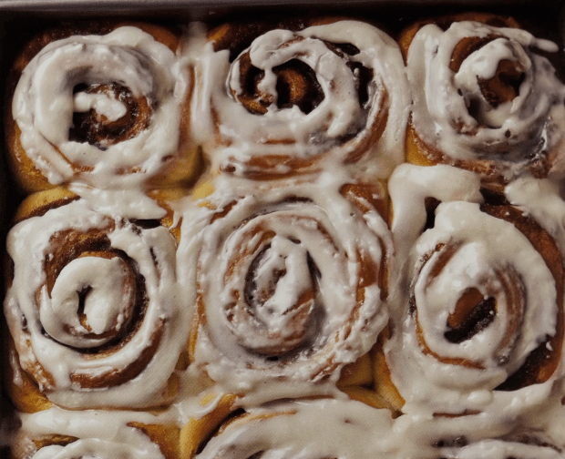 Gooey Iced Cinnamon Rolls